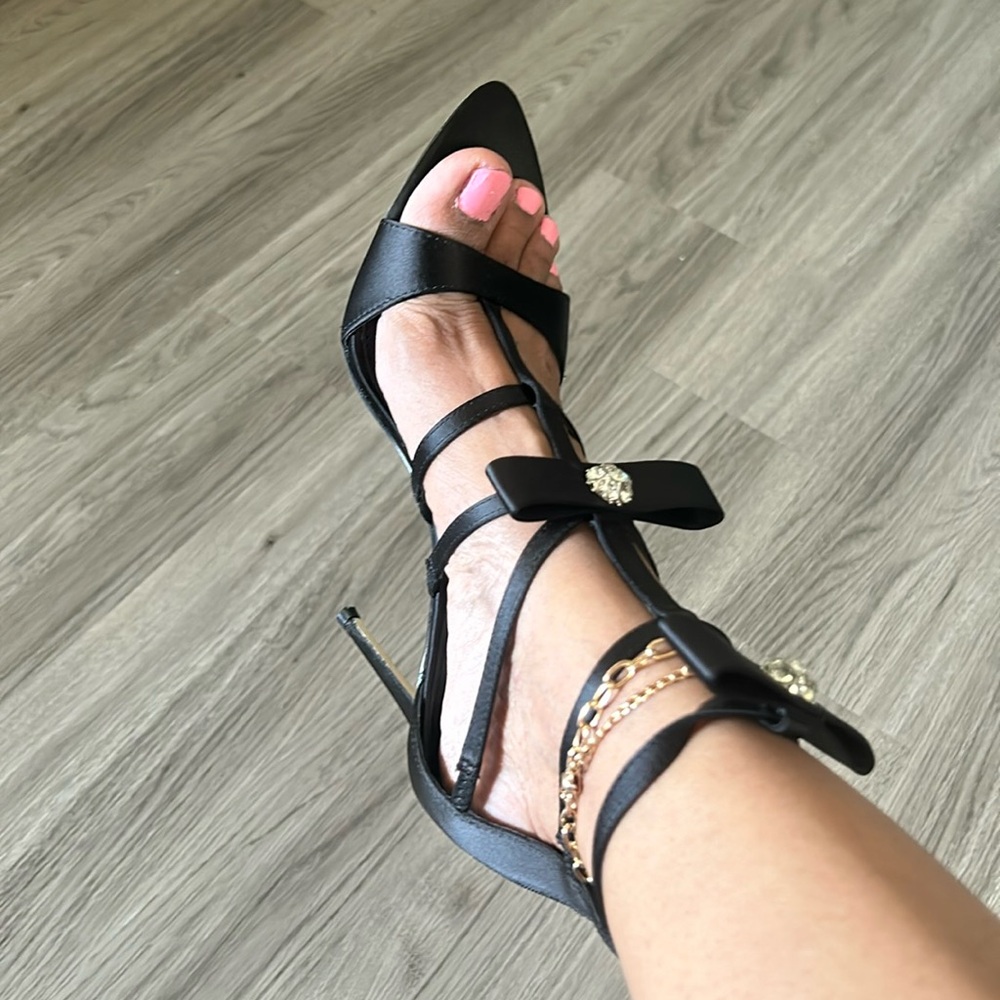 New Steve Madden SINCLAIR  Embellished Heels